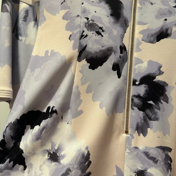 NWT Calvin Klein Spring Bell-Sleeve Sheath Dress - Picture 7 of 8